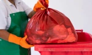 In risposta alle crescenti preoccupazioni per l'igiene e la sicurezza, alcuni carrelli di servizio sono dotati di sistemi di sterilizzazione integrati
