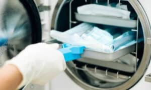 Ogni ambiente richiede un piano specifico di disinfezione basato sul livello di rischio e sui patogeni comuni