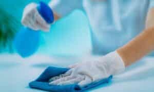 La disinfezione è il processo che permette di eliminare o ridurre la presenza di microrganismi patogeni